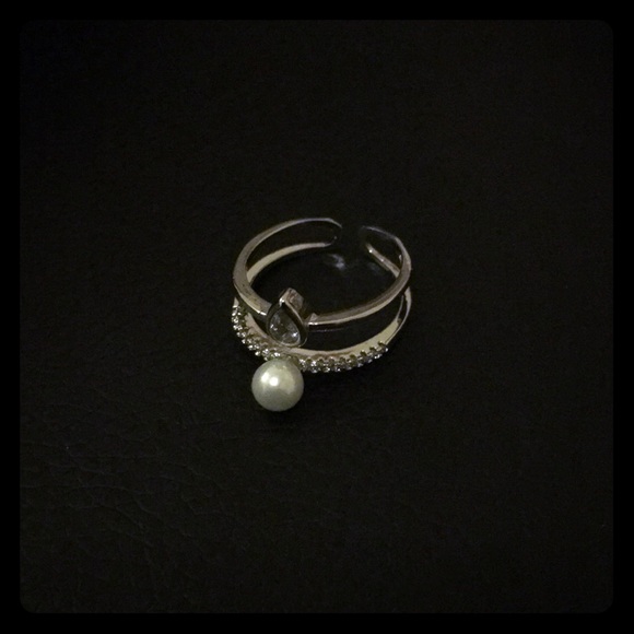 Ring - Picture 1 of 1